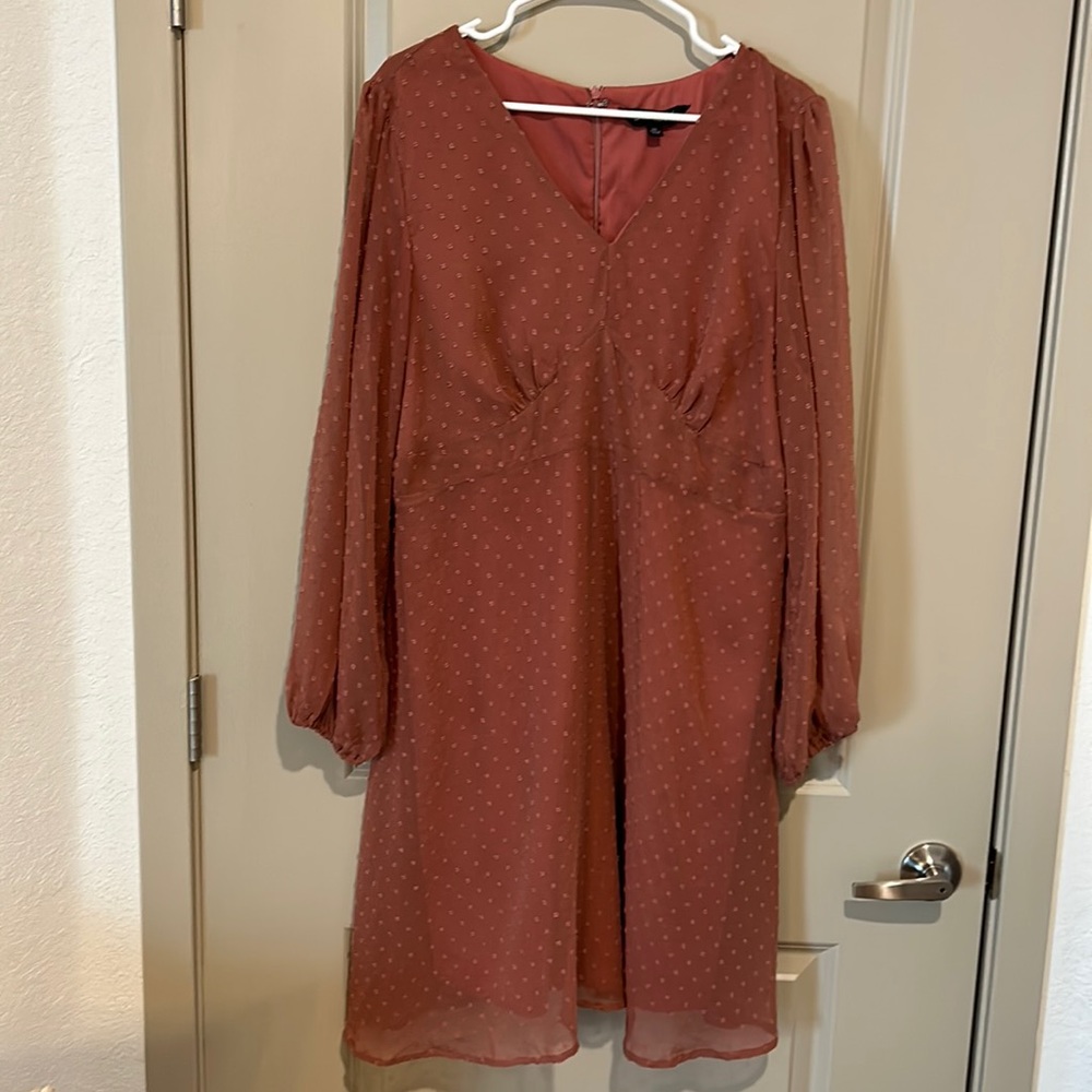 Women’s dresses